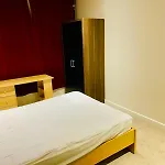 Luxury City Centre Flat With Free Parking