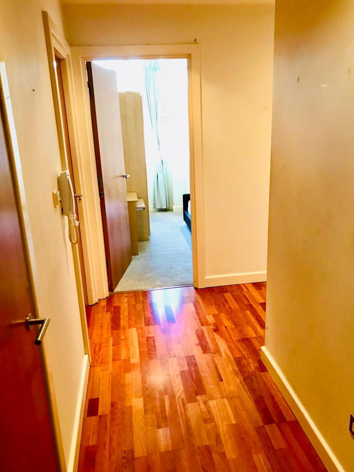 Apartment Luxury City Centre Flat With Free Parking